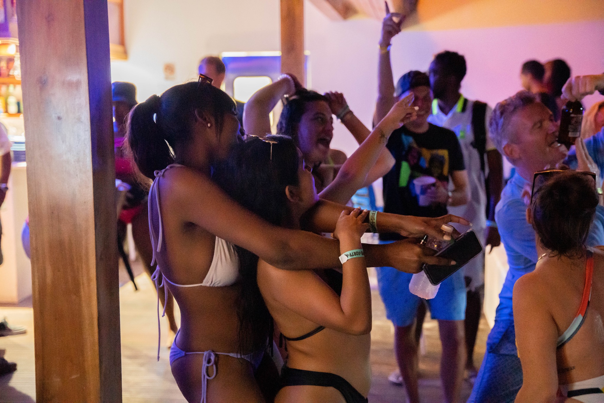 Planning a Girls’ Getaway? Discover the Best Activities in Negril, Jamaica
